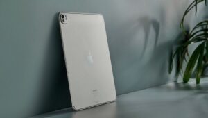 Apple iPad Pro 2025 with M5 Chip and OLED Display launched in India